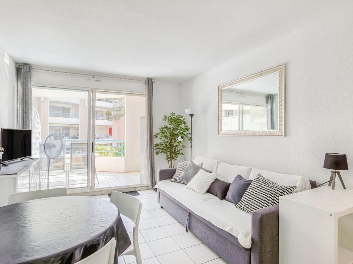 Apartment Le Cesaree-5 By Interhome Fréjus 외부 사진